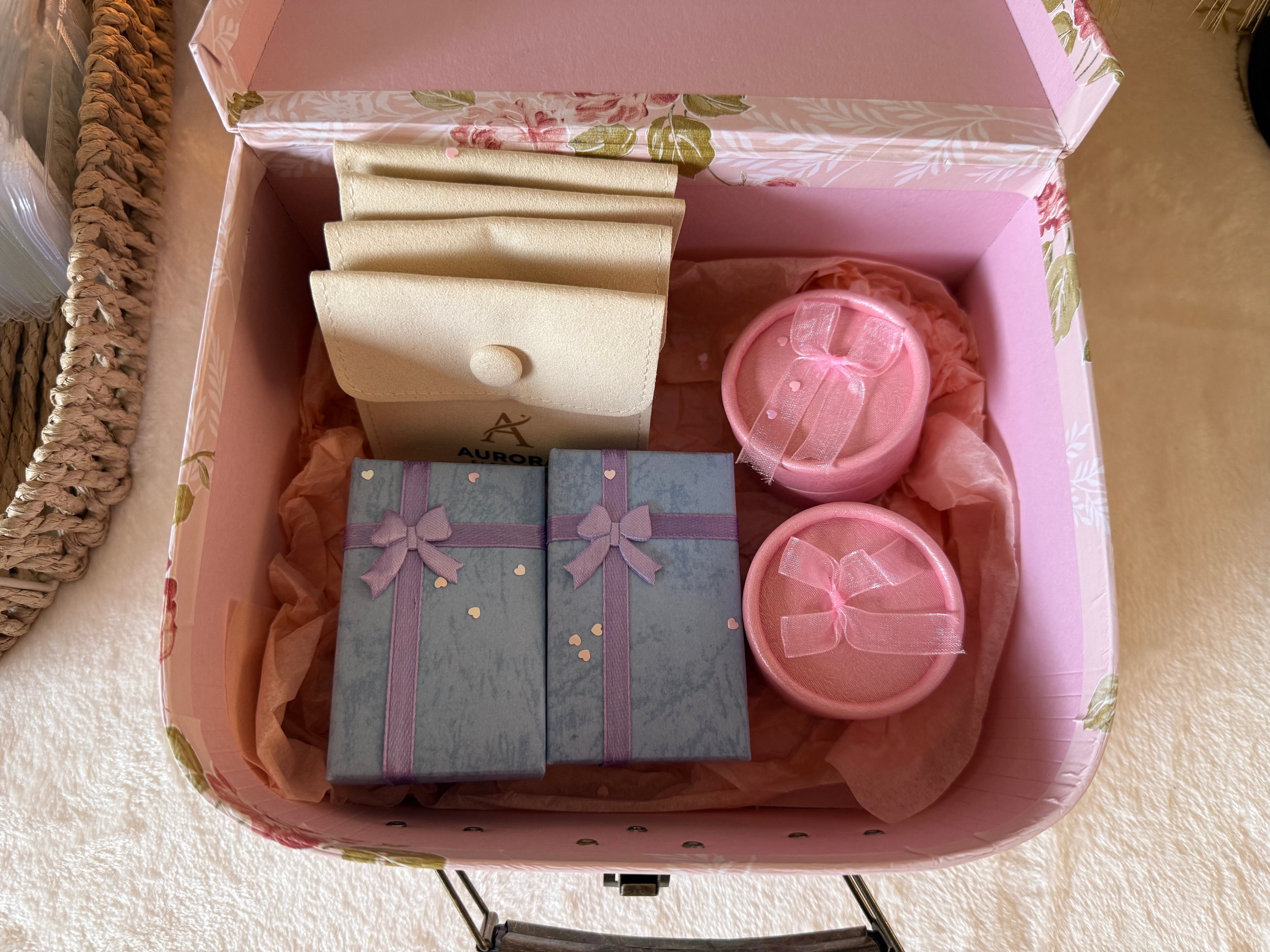 Gift boxes!!