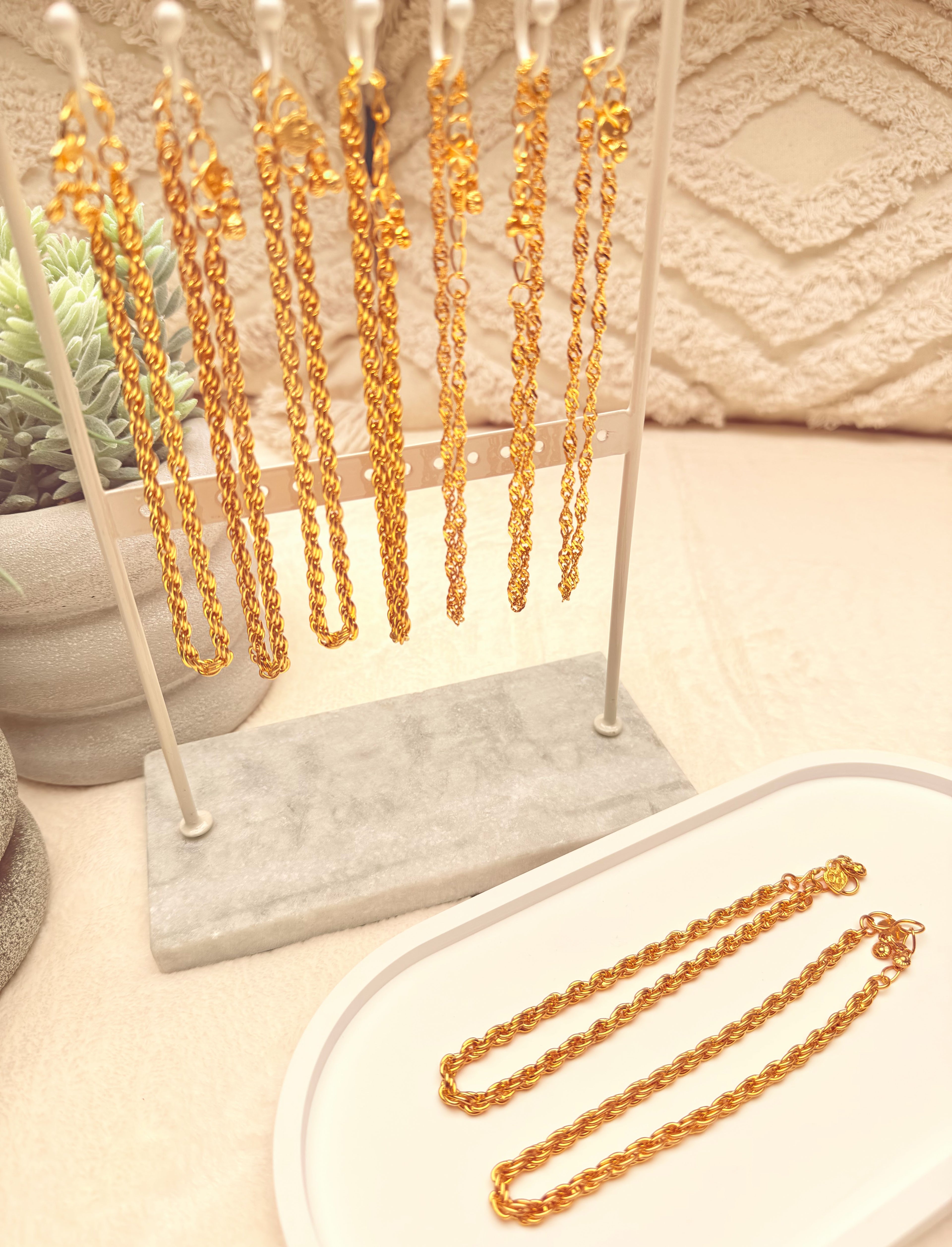 Anki Gold-Tone Chain Anklet | Bold Rope & Shimmering Twist Variants