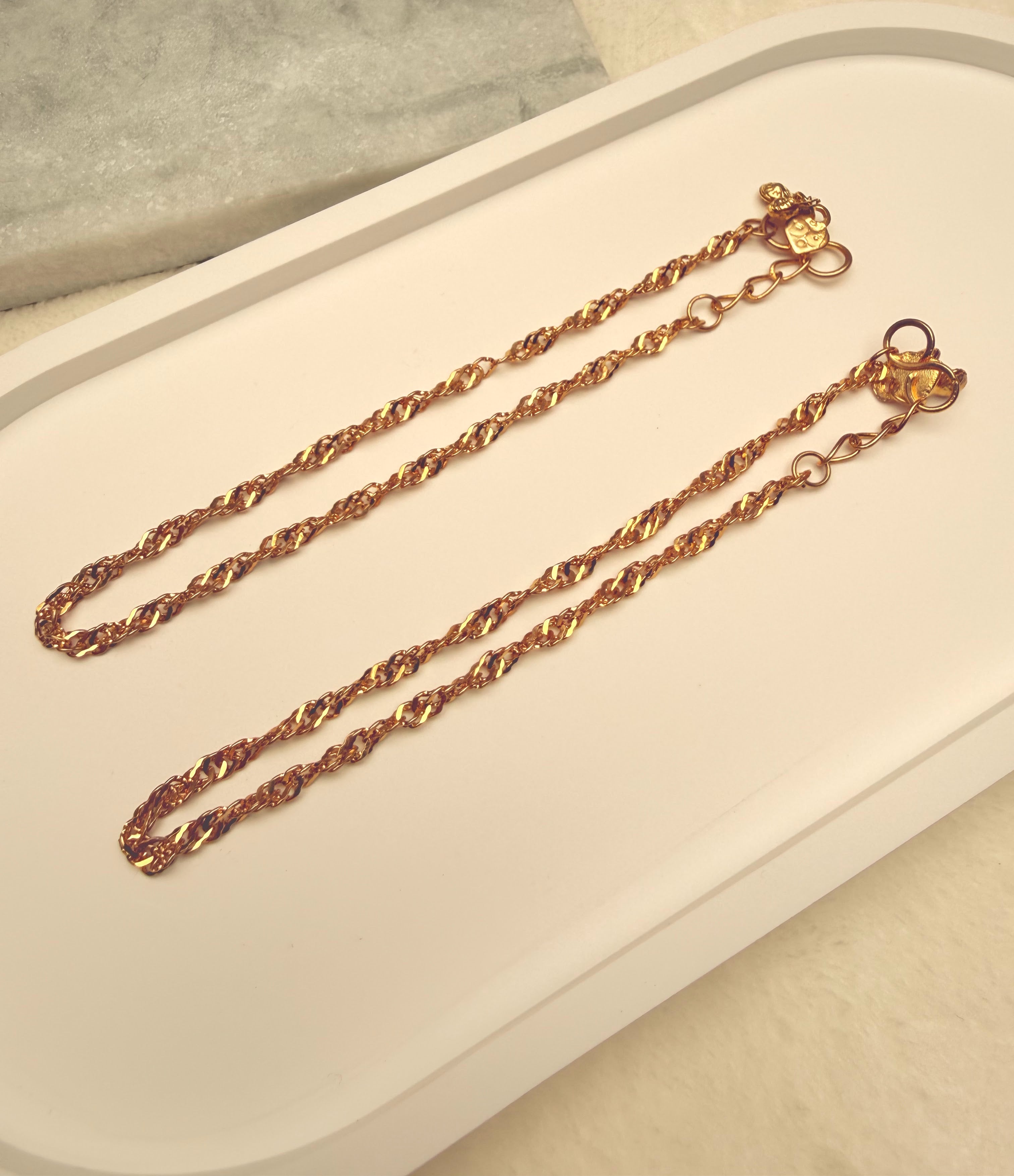 Anki Gold-Tone Chain Anklet | Bold Rope & Shimmering Twist Variants