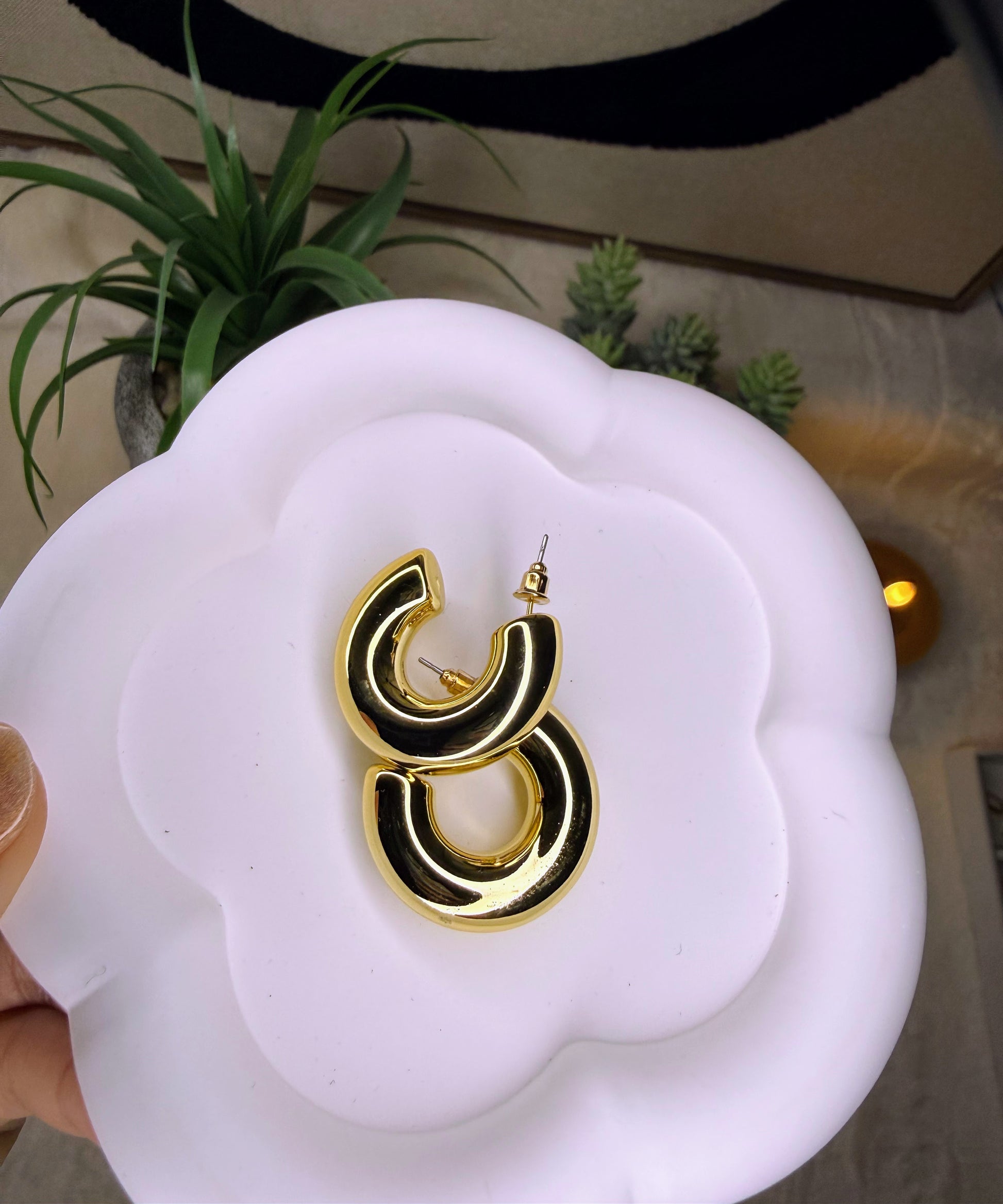 Bubble Hoops – Chunky Gold Statement Earrings for Women | Lightweight Ribbed, Textured, & Polished C-Hoops